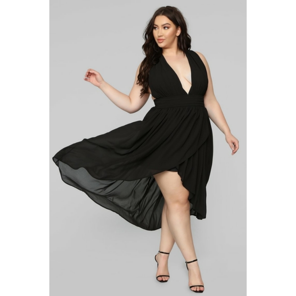 Fashion Nova Dresses & Skirts - 🔥 Plus size FASHION NOVA dress 🔥